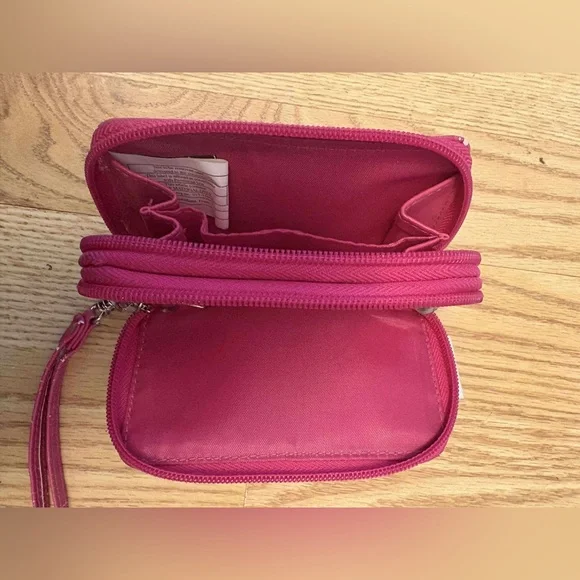 ✨ Barbie Wristlet Wallet – Nostalgic Organizer with Key Hooks ✨ - Picture 5 of 6